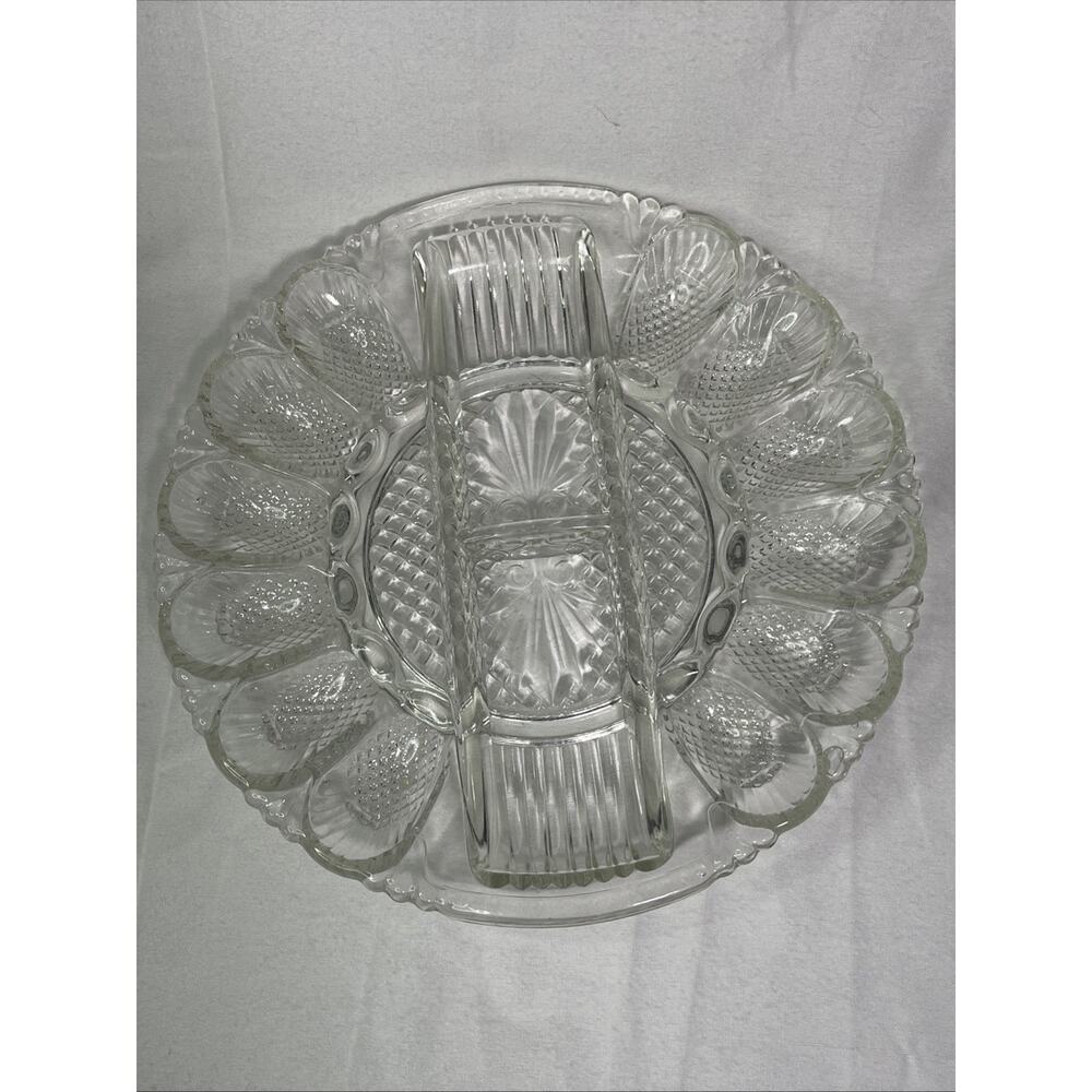 Vintage LE Smith Glass Deviled Egg Serving Platter Pineapple Pattern Plate